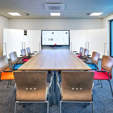 Emils פירמאסנס