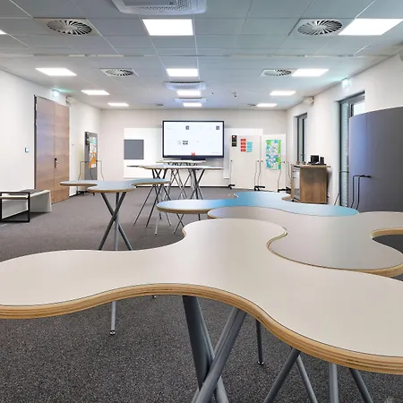 Emils פירמאסנס